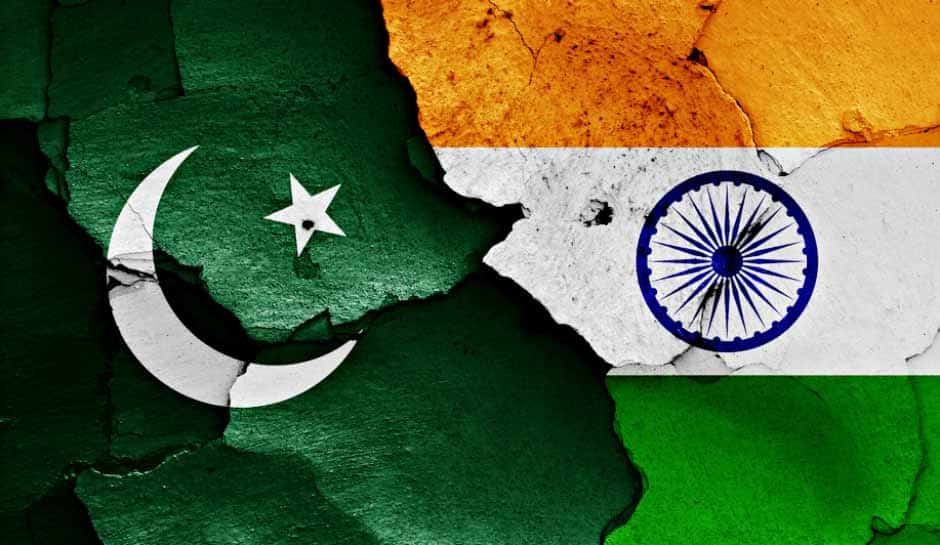 Bandeiras do Paquistão e da Índia